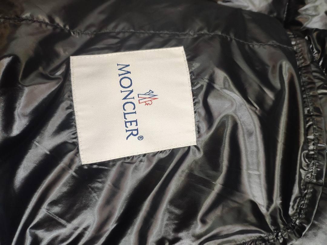 Moncler Coat-146