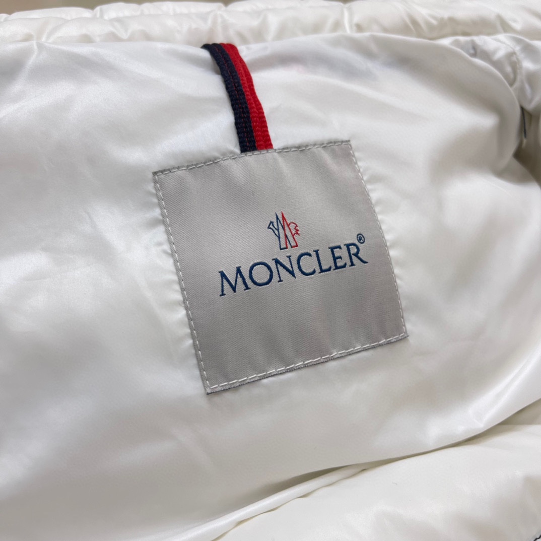 Moncler Coat-161