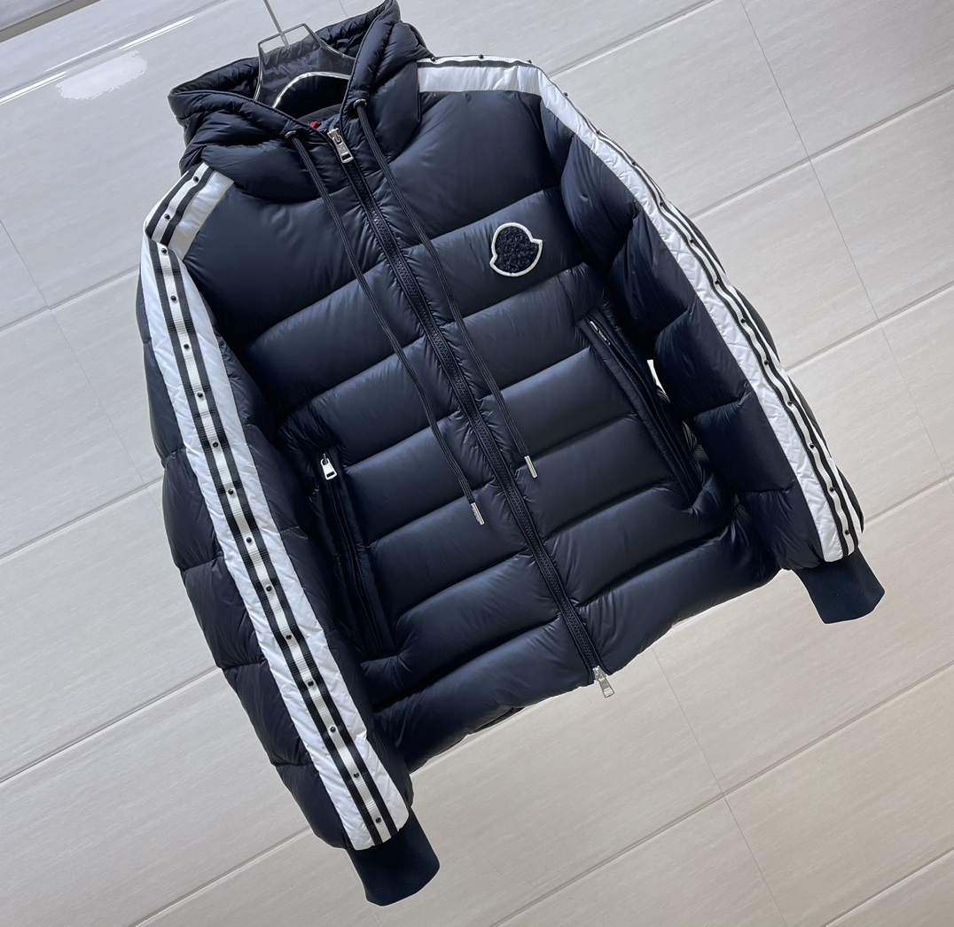 Moncler Coat-168