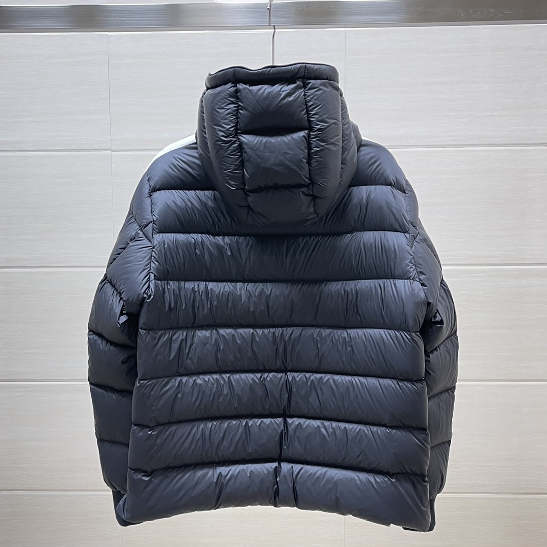Moncler Coat-168