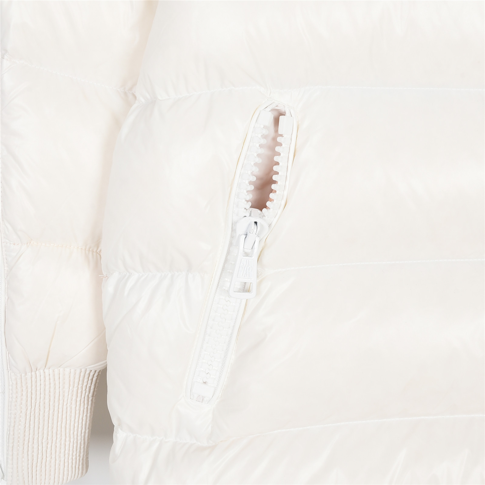 Moncler Coat(Women)-082