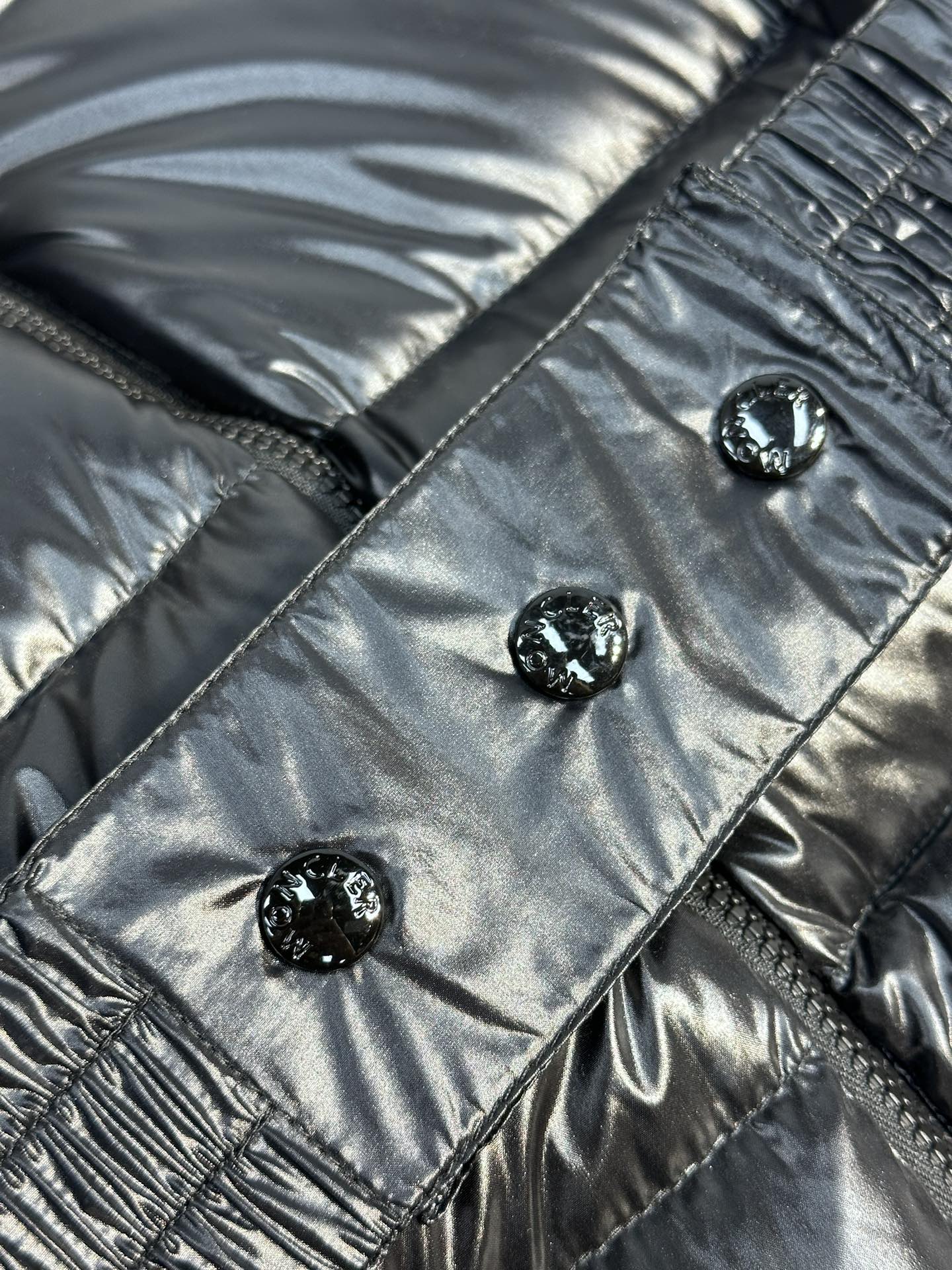 Moncler Coat(Women)-084