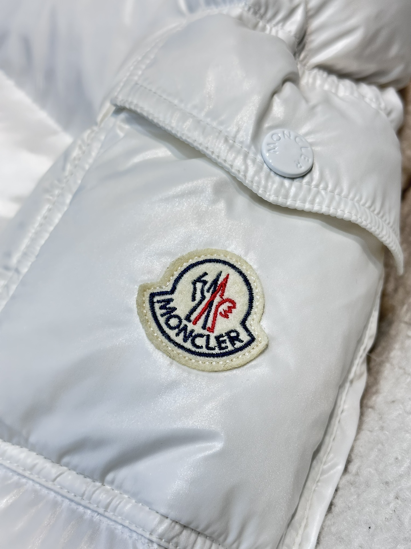 Moncler Coat(Women)-117