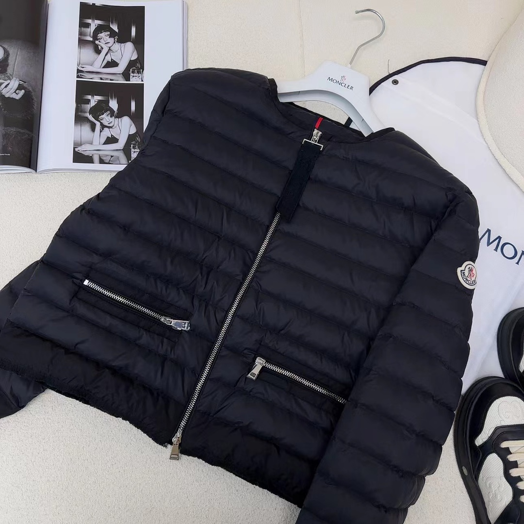 Moncler Coat(Women)-133