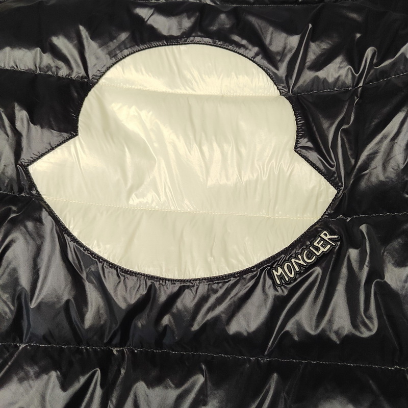 Moncler Coat-228