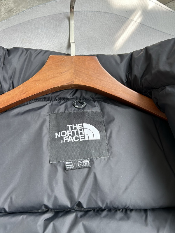 the n0*h F**e coat-067