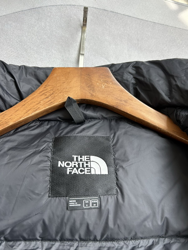 the n0*h F**e coat-075