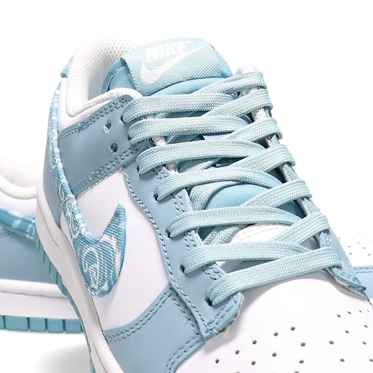 Nike Dunk Low WMNS Blue Paisley Style