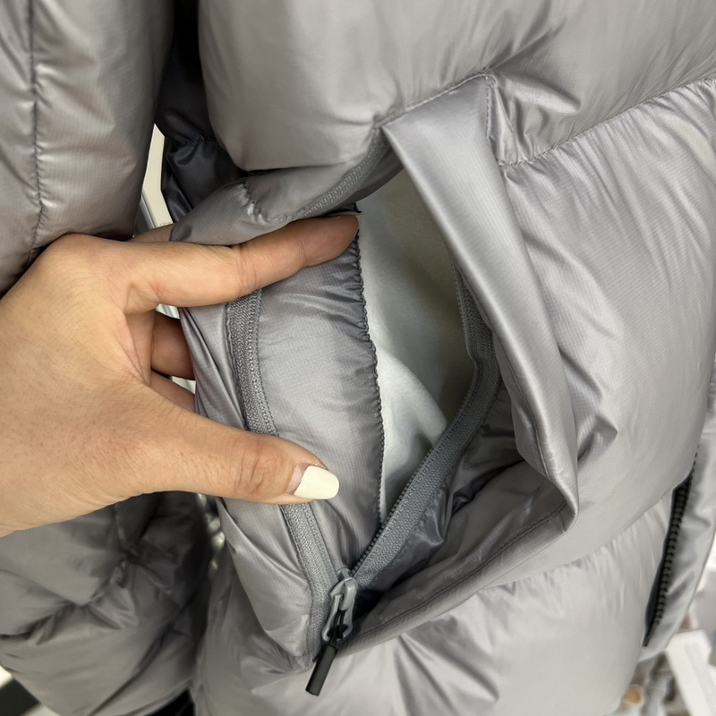 Canada Goose Coat-299