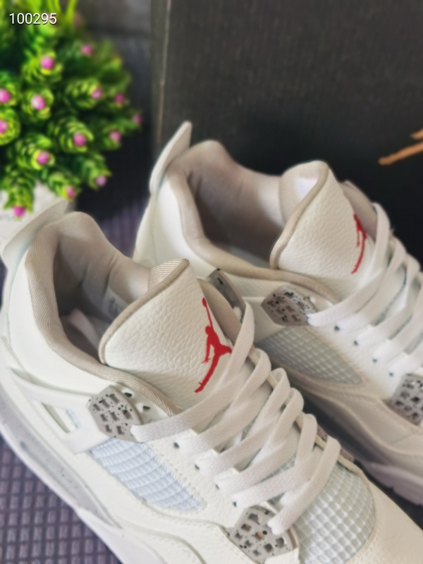 Air Jordan 4 Retro-026