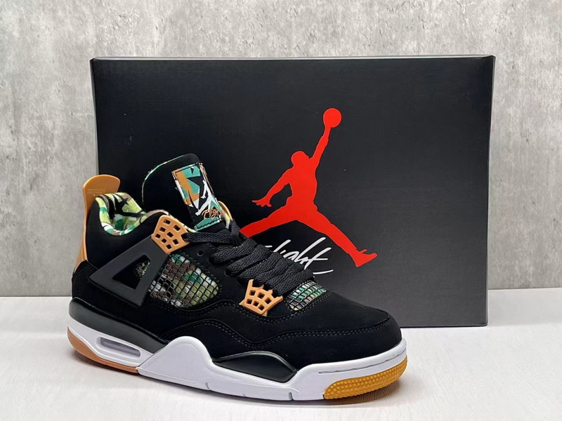 Air Jordan 4 Retro-042