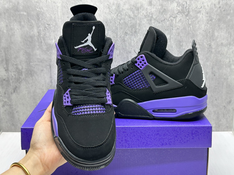 Air Jordan 4 Retro-043