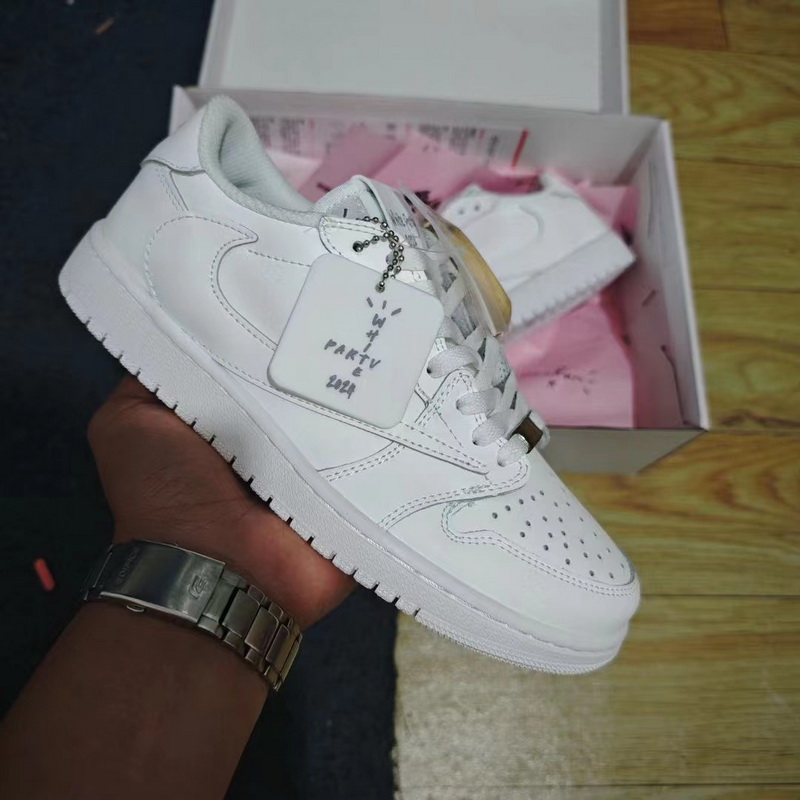 Nike Air Jordan 1 Low-004