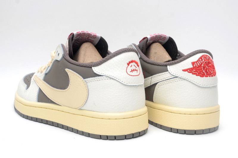 Nike Air Jordan 1 Low-008