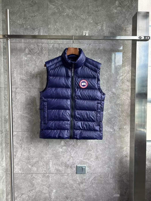 Can*a Go*e vest coat-015