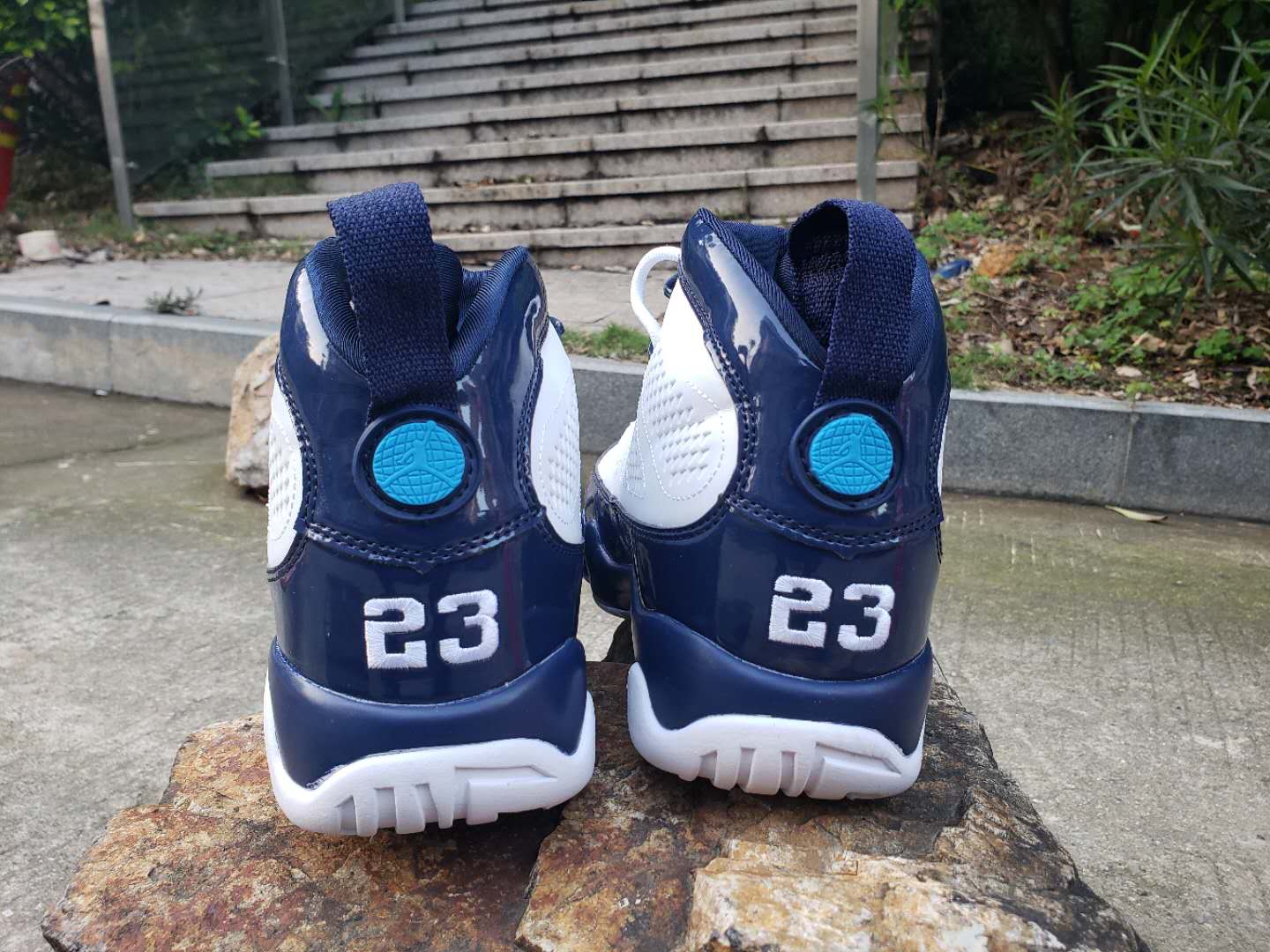 Air Jordan 9 Retro-001
