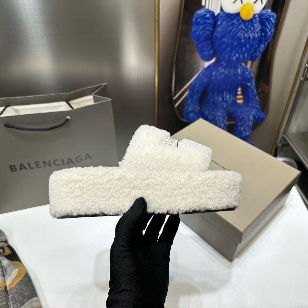 Ba*len*cia*ga slippers women(aaa)-006