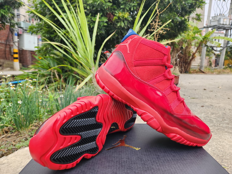 Air Jordan 11 Retro-011