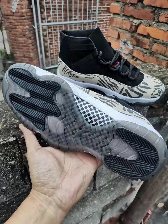 Air Jordan 11 Retro-013