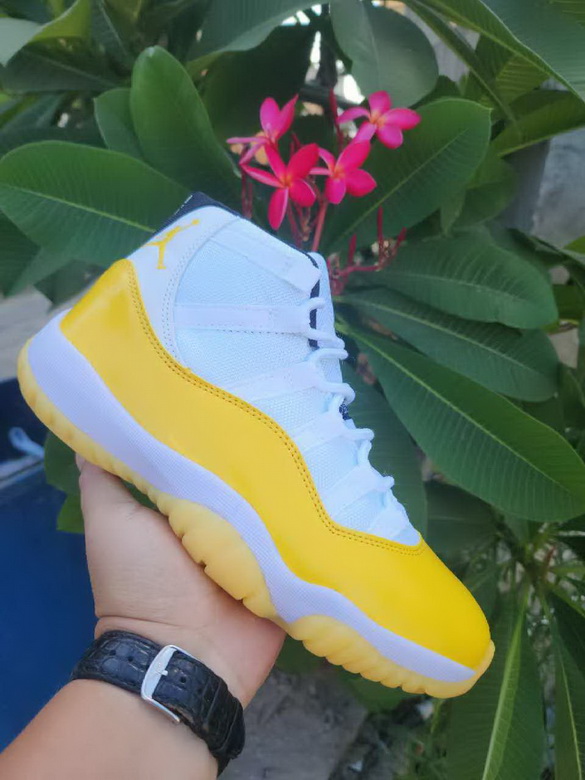 Air Jordan 11 Retro-025