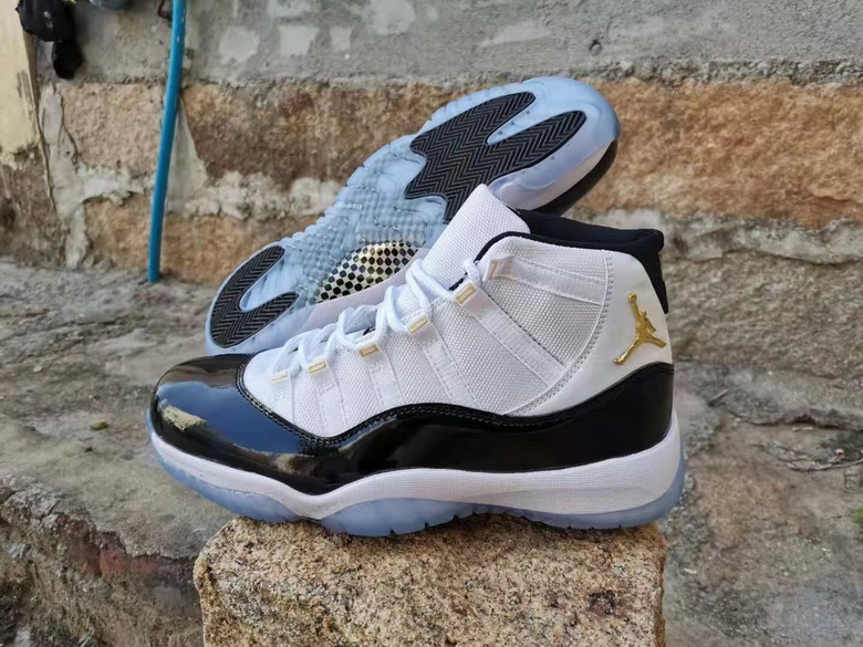 Air Jordan 11 Retro-032