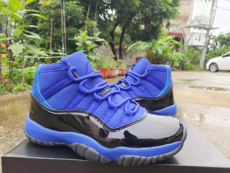 Air Jordan 11 Retro-039