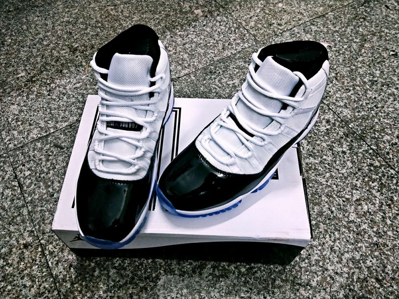 Air Jordan 11 Retro-045