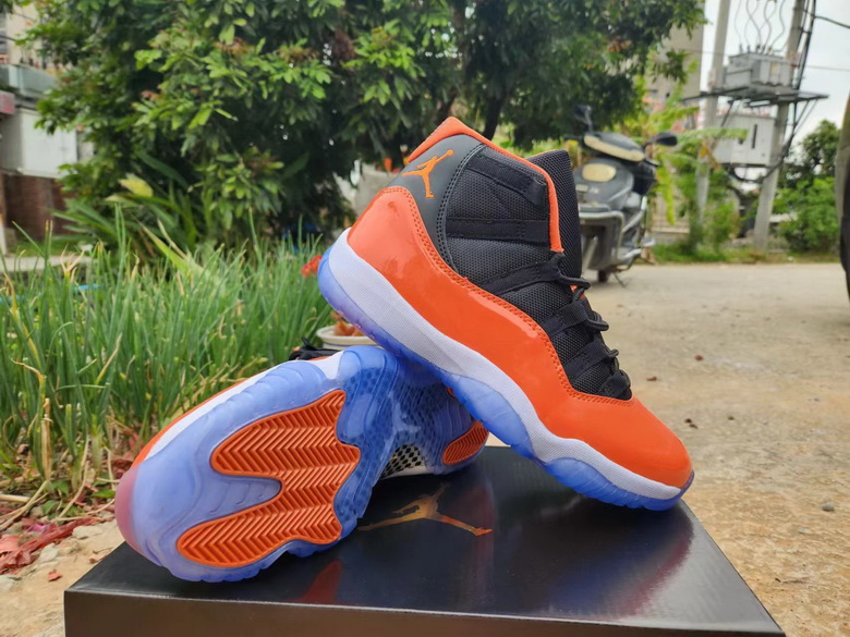 Air Jordan 11 Retro-052