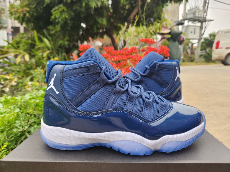 Air Jordan 11 Retro-058