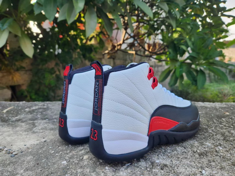 Air Jordan 12 Retro-054