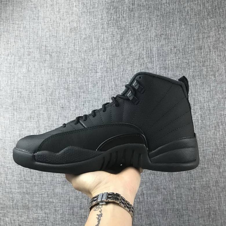 Air Jordan 12 Retro-060