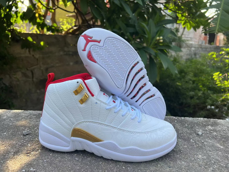 Air Jordan 12 Retro-082