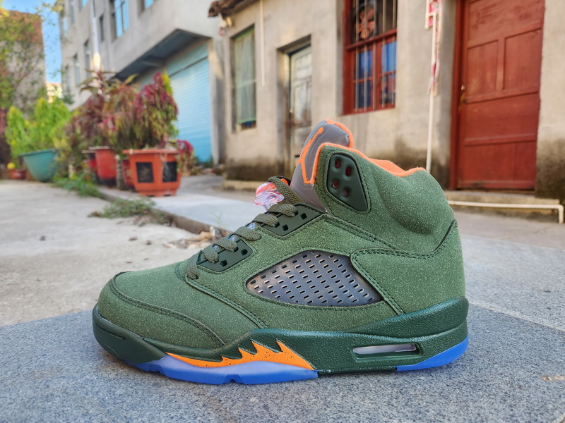 Air Jordan 5 Retro-023