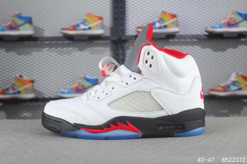 Air Jordan 5 Retro-029
