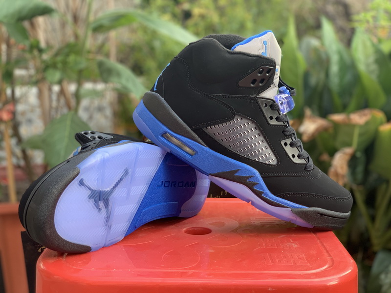 Air Jordan 5 Retro-084