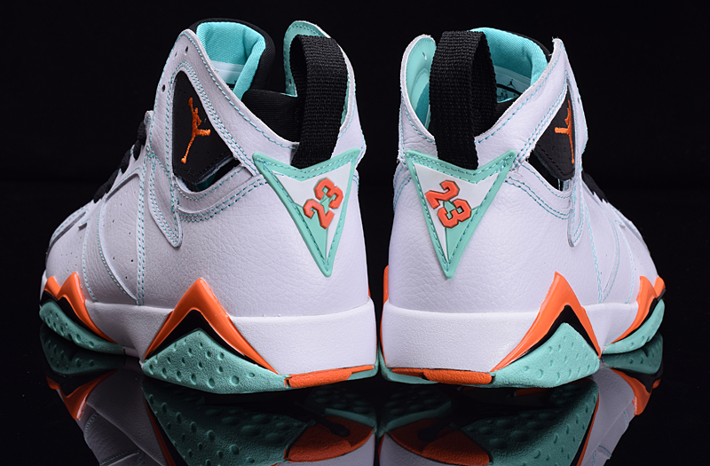 Air Jordan 7 Retro-025