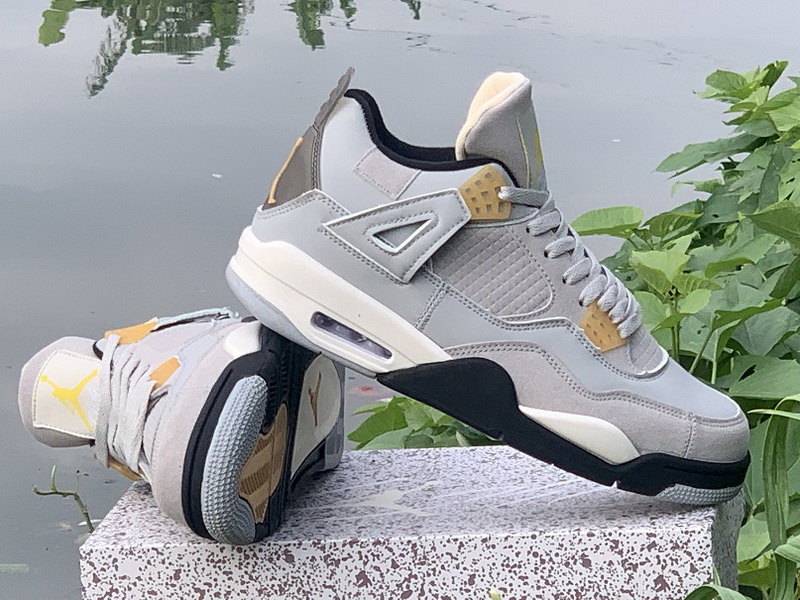 Air Jordan 4 Retro-071