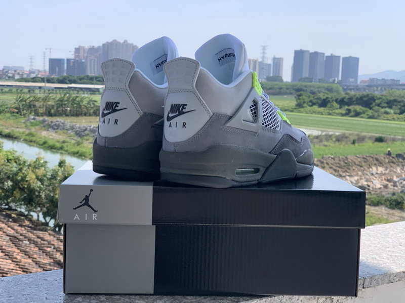 Air Jordan 4 Retro-073