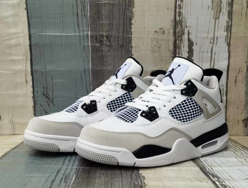 Air Jordan 4 Retro-114