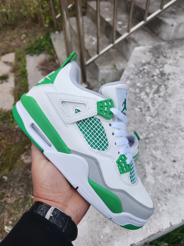 Air Jordan 4 Retro-128