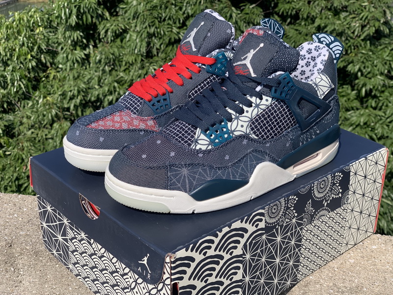 Air Jordan 4 Retro-144