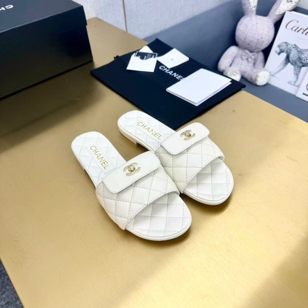 Ch*el slippers women(aaa)-012