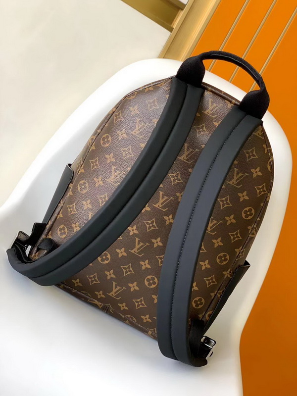 LV Backpack(AAA)-068