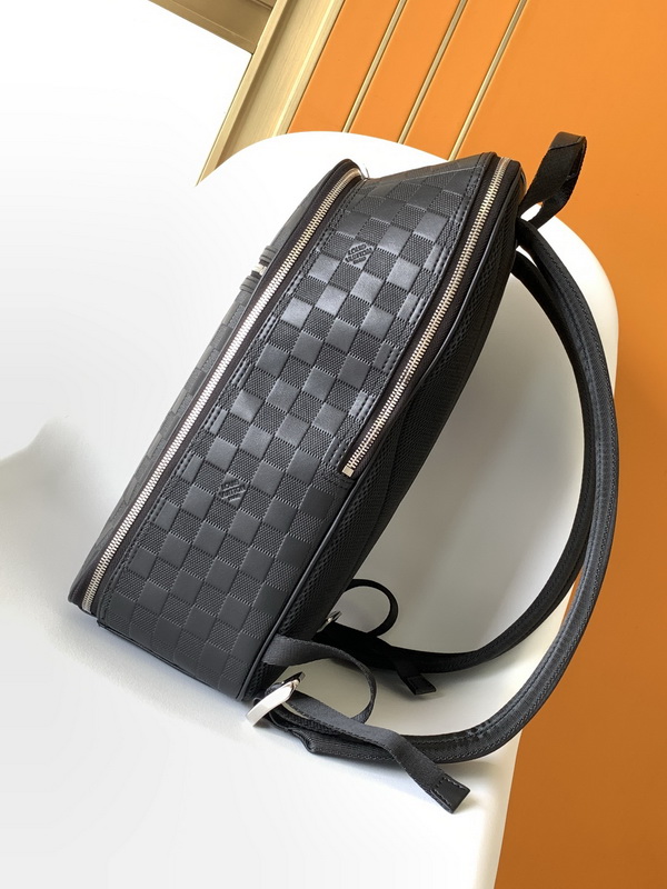 LV Backpack(AAA)-093