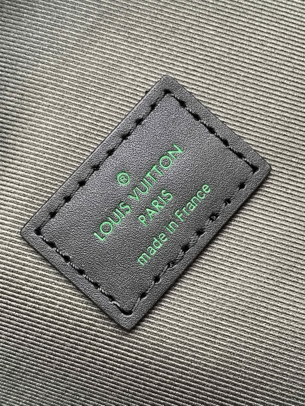 LV Backpack(AAA)-094