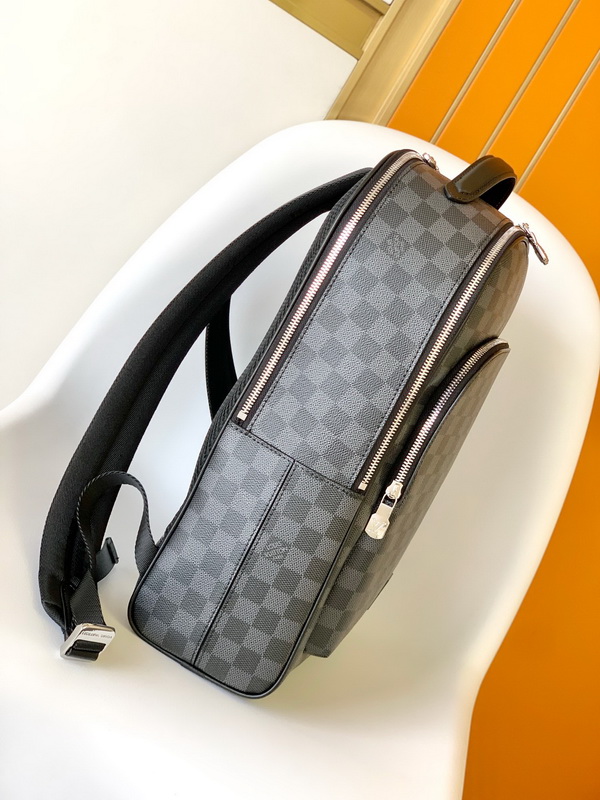 LV Backpack(AAA)-096