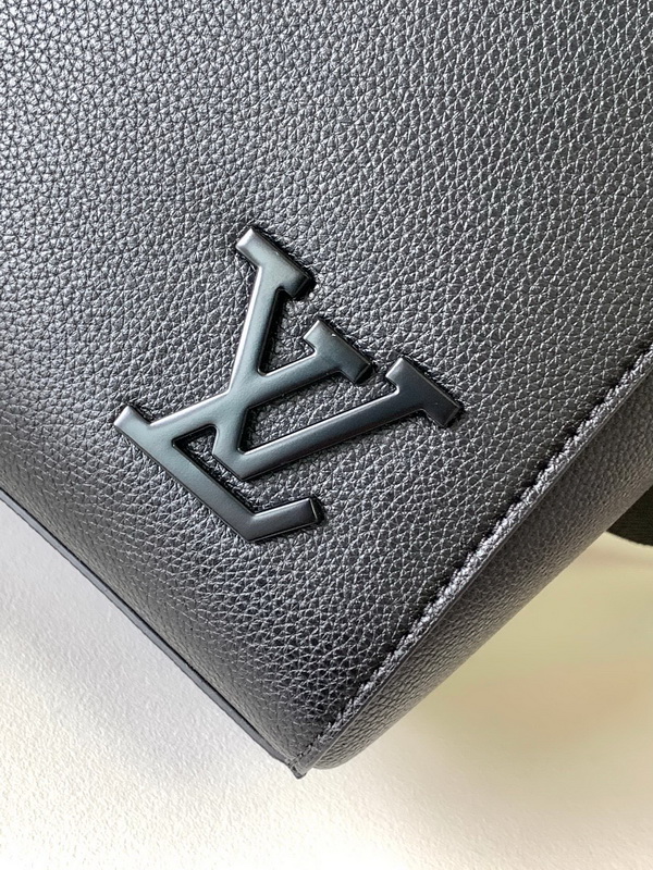 LV Backpack(AAA)-128