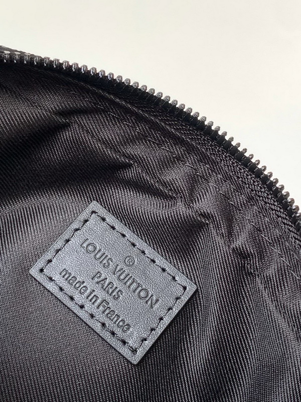 LV Handbags AAAA(Men)-185