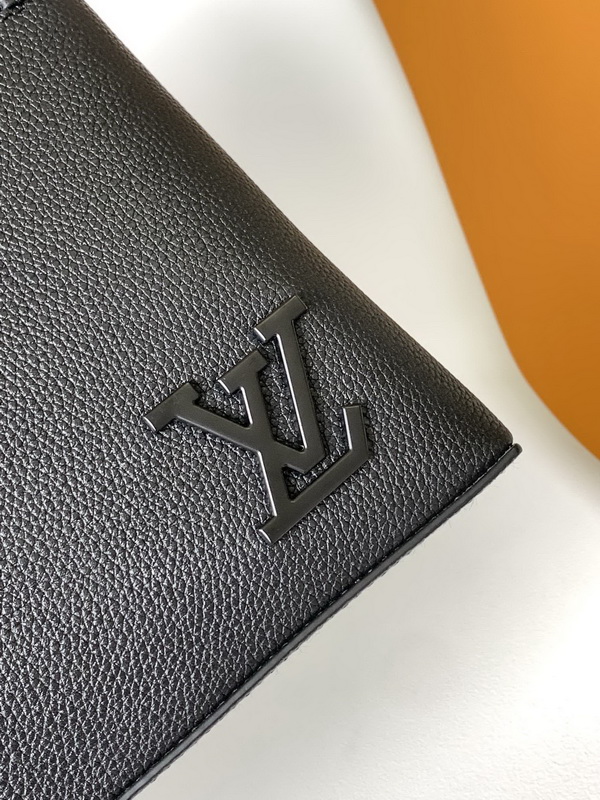 LV Handbags AAAA(Men)-191