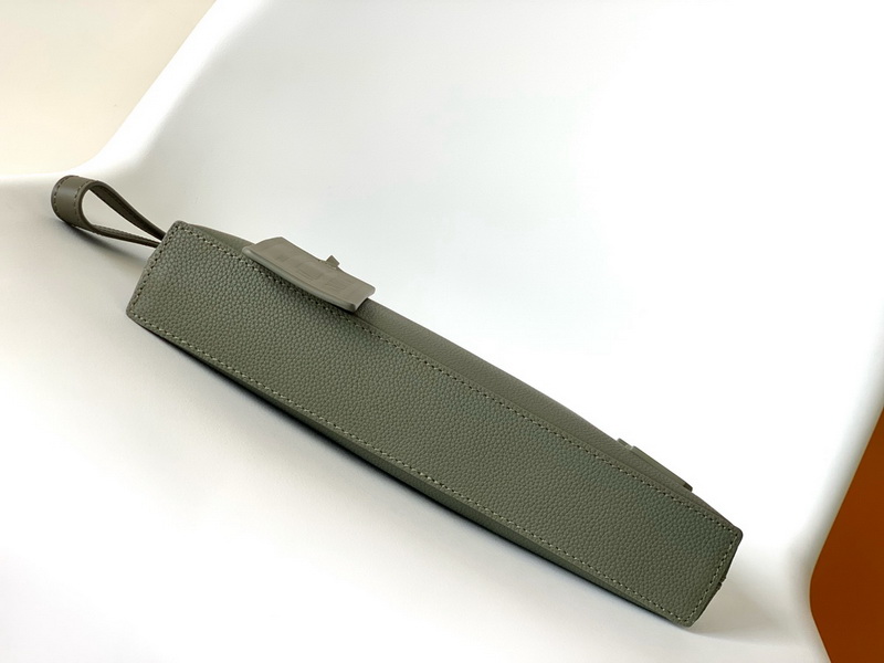 LV Handbags AAAA(Men)-192